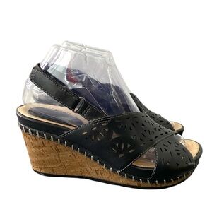 Earth Aries Slingback Sandals Women’s 7.5 Black Perforated Leather Wedge Heels